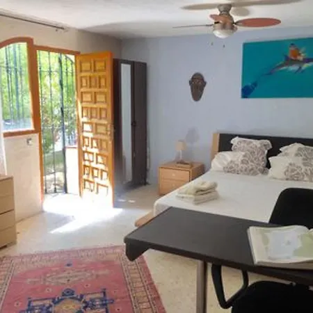 Villa With 5 Bedrooms In Estepona, With Wonderful Sea View, Private Po *