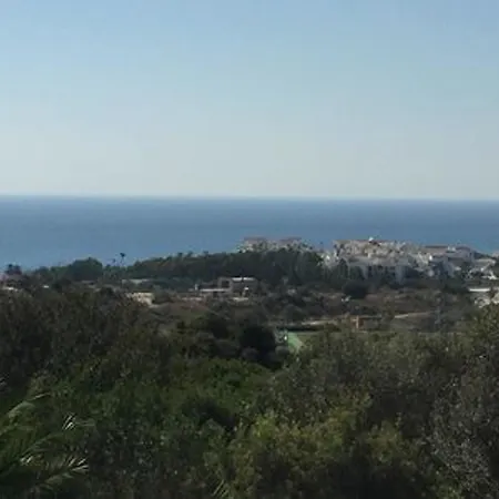 Villa With 5 Bedrooms In Estepona, With Wonderful Sea View, Private Po *